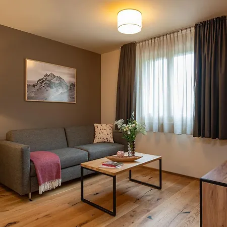 Lägenhetshotell Pradas Brigels