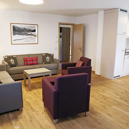 Pradas Brigels 4* Breíl