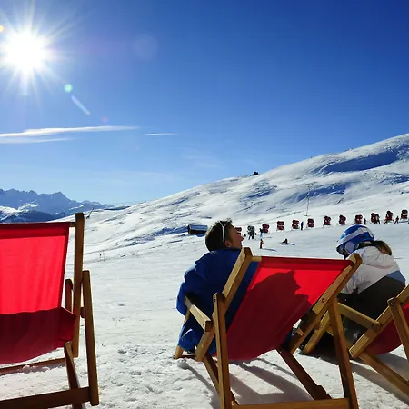 Lägenhetshotell Pradas Brigels Breíl