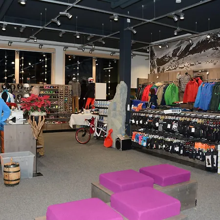 Pradas Brigels 4* Breíl