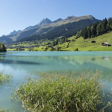 Pradas Brigels Lägenhetshotell