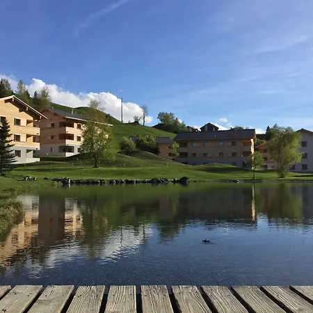 Lägenhetshotell Pradas Brigels