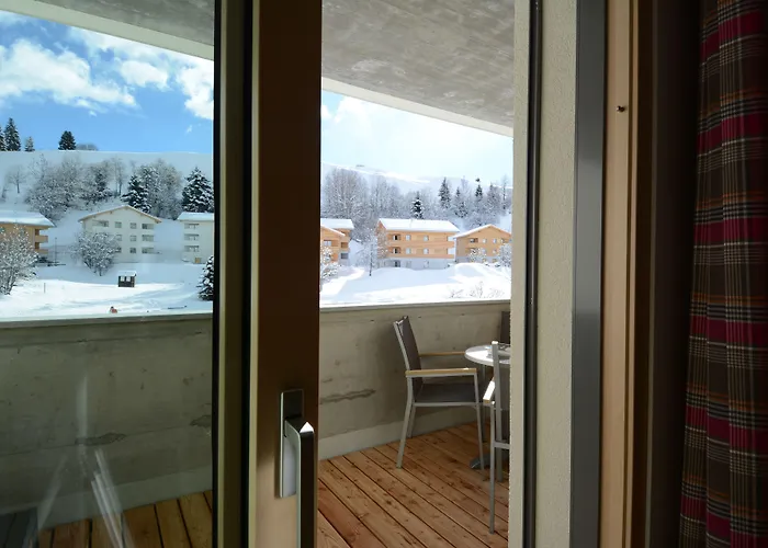 Pradas Brigels Aparthotel