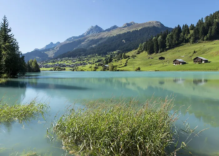 Pradas Brigels Aparthotel