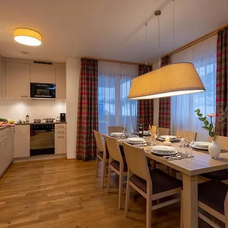 براداس ريزورت بريغلز 3* Breíl