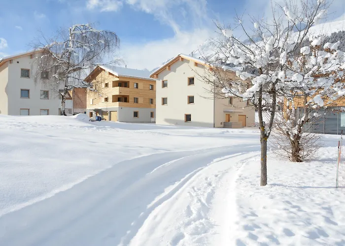 Pradas Brigels Lejlighedshotel